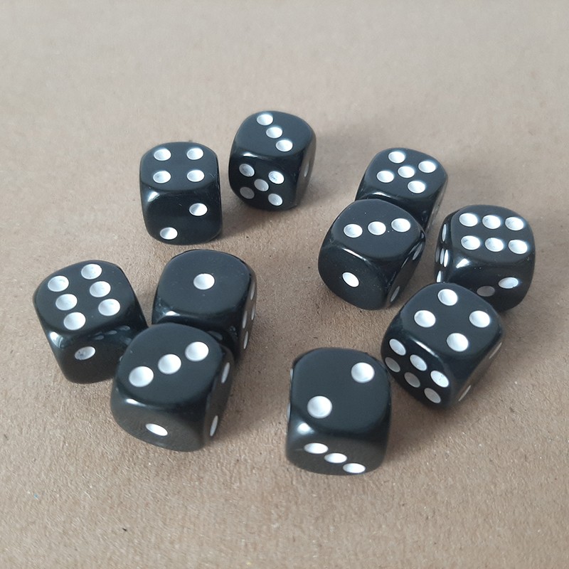 Set of 10 black six sided dice